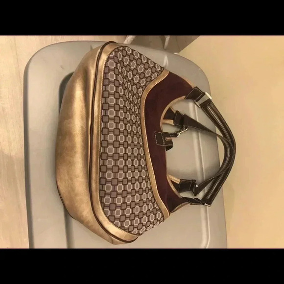 Nine West purse - Picture 7 of 7